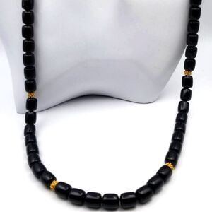 Enchanted silence cylinder beaded estate necklace‎